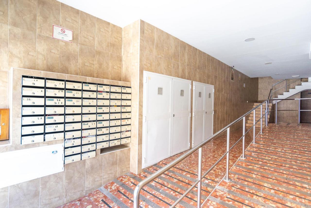 Apartamento Santa Marta 5 مالقة المظهر الخارجي الصورة